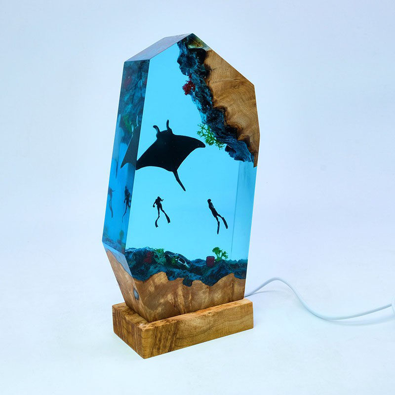 Deep Sea World Scene Resin Night Light Beautiful Gift for Couples