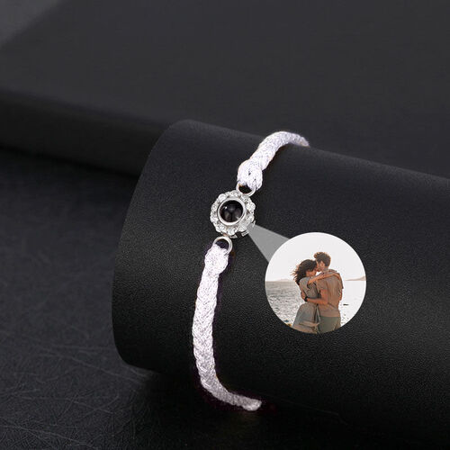 Pulsera trenzada blanca con foto de proyección forma de flor con piedras