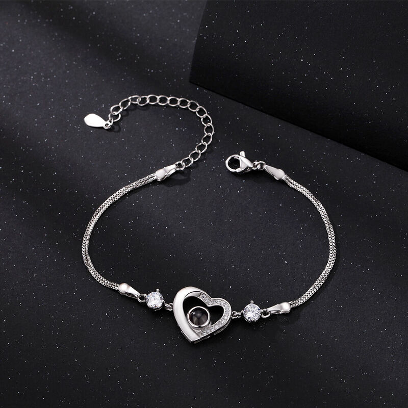Personalized Projected Picture Bracelet With Heart-Shaped Pendant Sweet Gift For Girlfriend