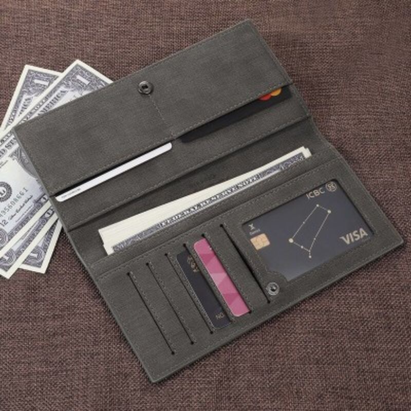 Billetera de hombre con foto grabada estilo largo color cuero gris