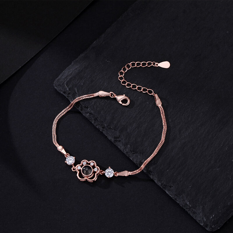 Personalized Projected Picture Bracelet With Claw Pendant Makes A Great Gift For Pet Lovers