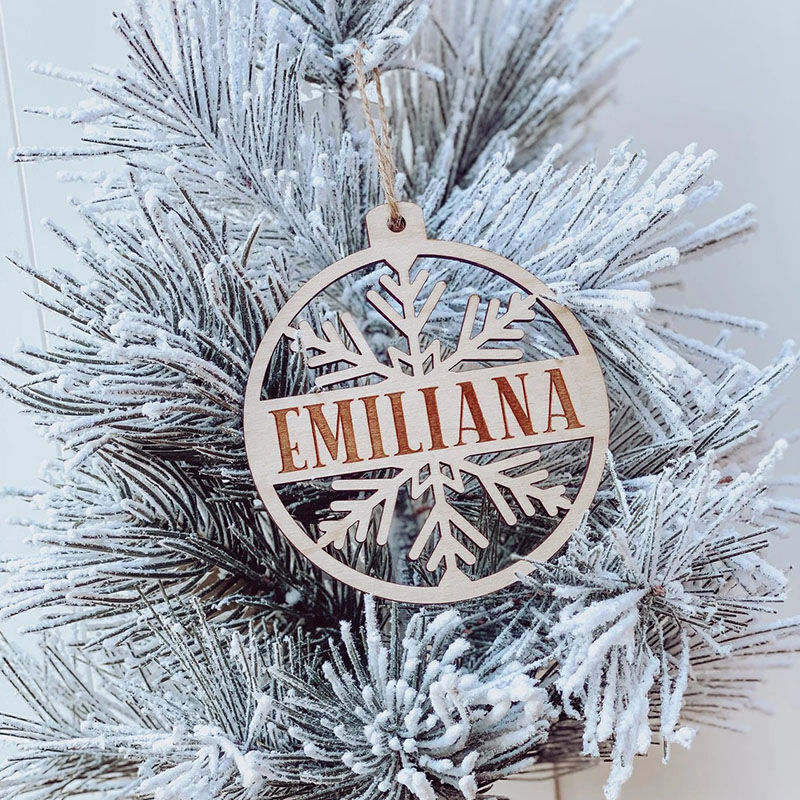 Personalized Name Round Wooden Snowflake Christmas Decoration