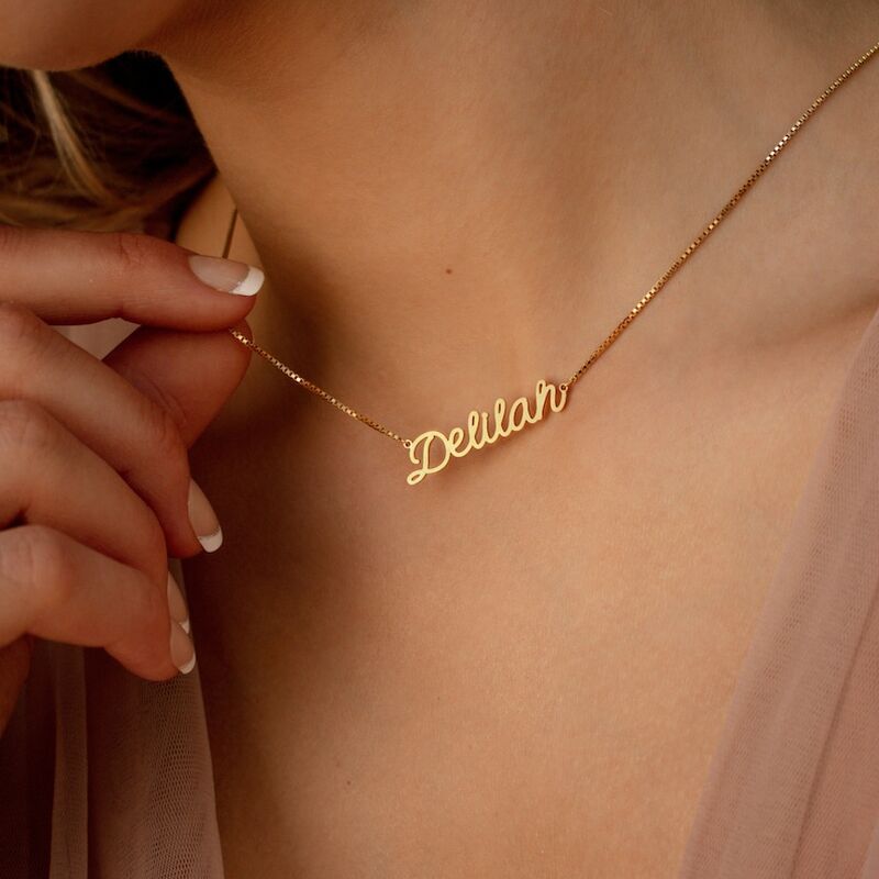 Gepersonaliseerde naamketting Valentijnscadeau voor vriendin