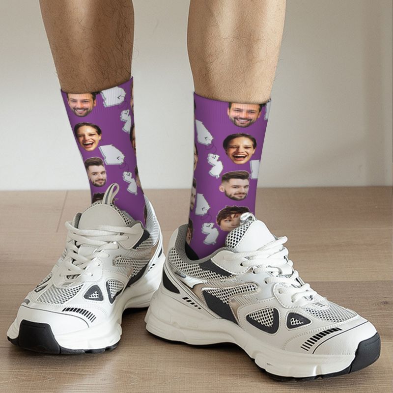 Personalisierte Socken mit Gesicht können 4 Fotos als Geschenk für Kollegen hinzufügen