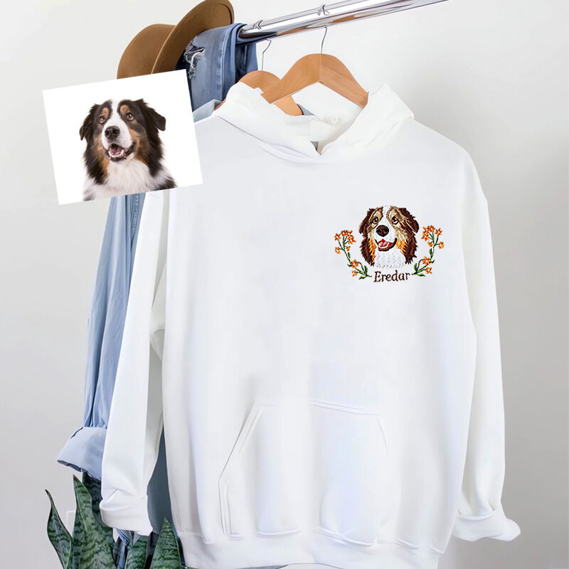 Gepersonaliseerde hoodie custom geborduurde kleurenfoto van puppyhoofd met bloemdecoratie cadeau voor dierenvriend