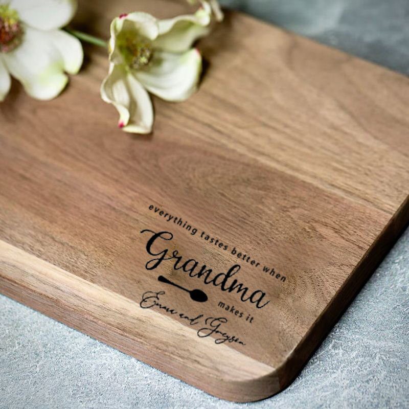 Personalized Name Charcuterie Board with Small Spoon Pattern Cute Gift for Grandma
