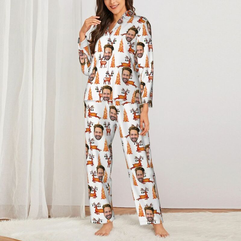 Personalisierte Pyjamas mit individuellem Foto Weihnachtsbaum Rentier Orangener Stil Design Warmes Geschenk für die Familie