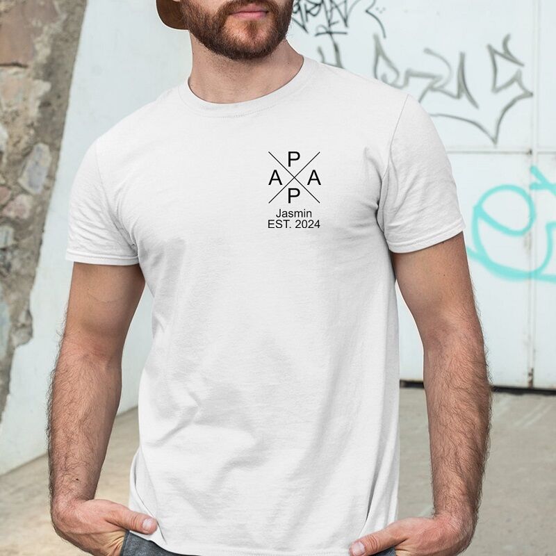 Personalized T-shirt Papa with Custom Messages Chic Line Design Perfect Gift for Father's Day