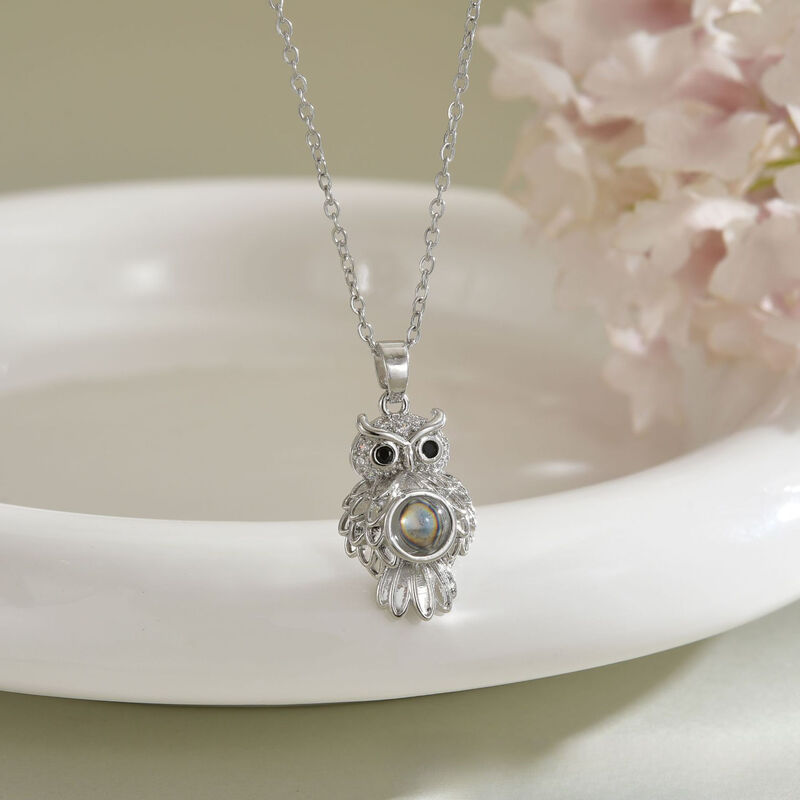 Gepersonaliseerde uil projectieketting een prachtig cadeau voor koppels