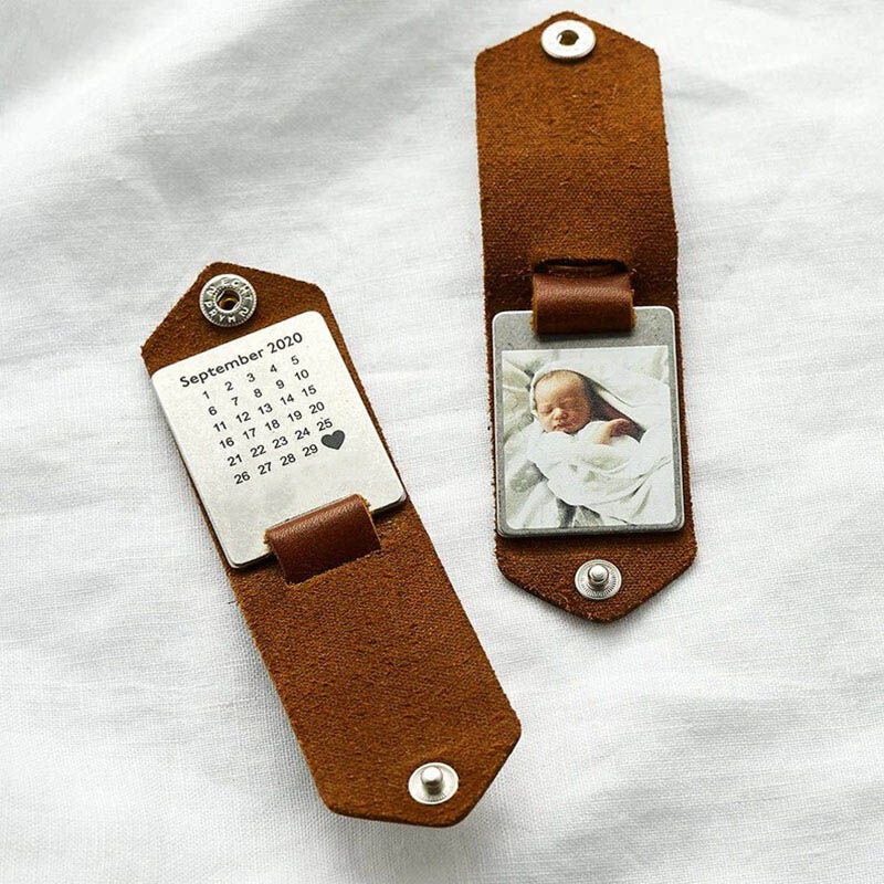 Personalized Photo Leather Case Keychain with Calendar for Dad