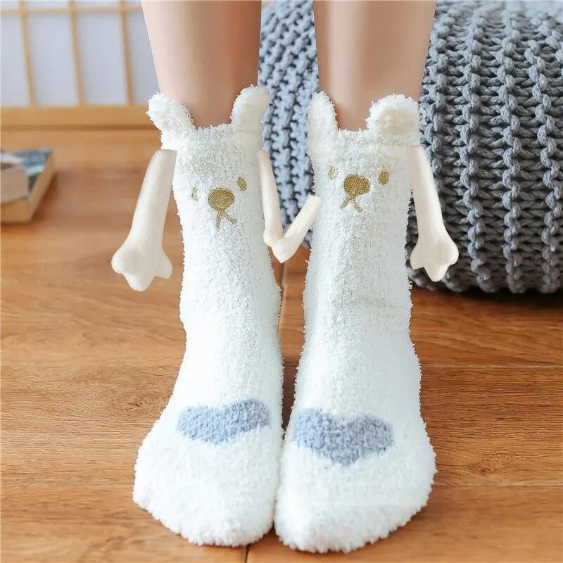 Lovely Holding Hands Magnetic Socks with Heart Pattern Warm Gift for Couple