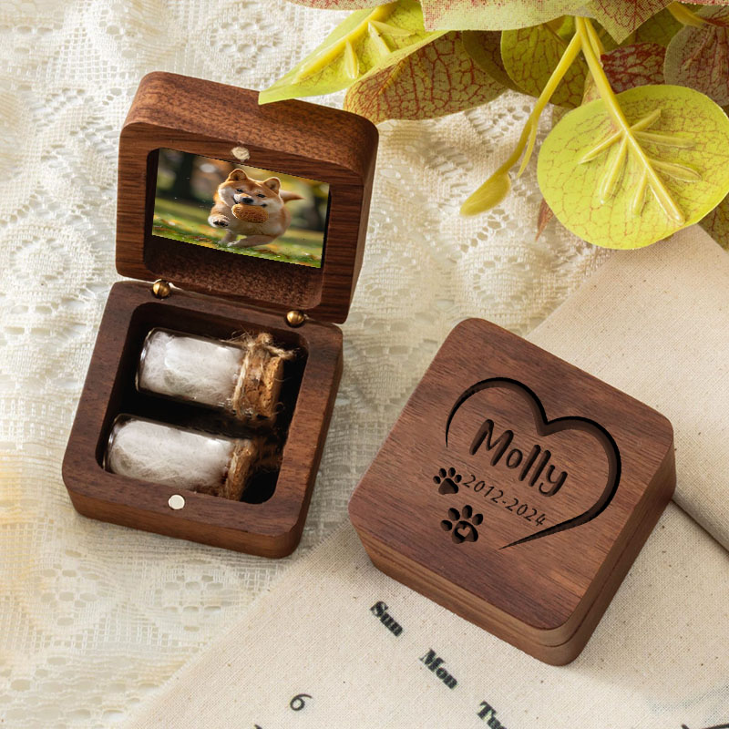 Personalized Name Pet Fur Keepsake Box with Paw Print Pattern Sympathy Gift for Pet Lovers