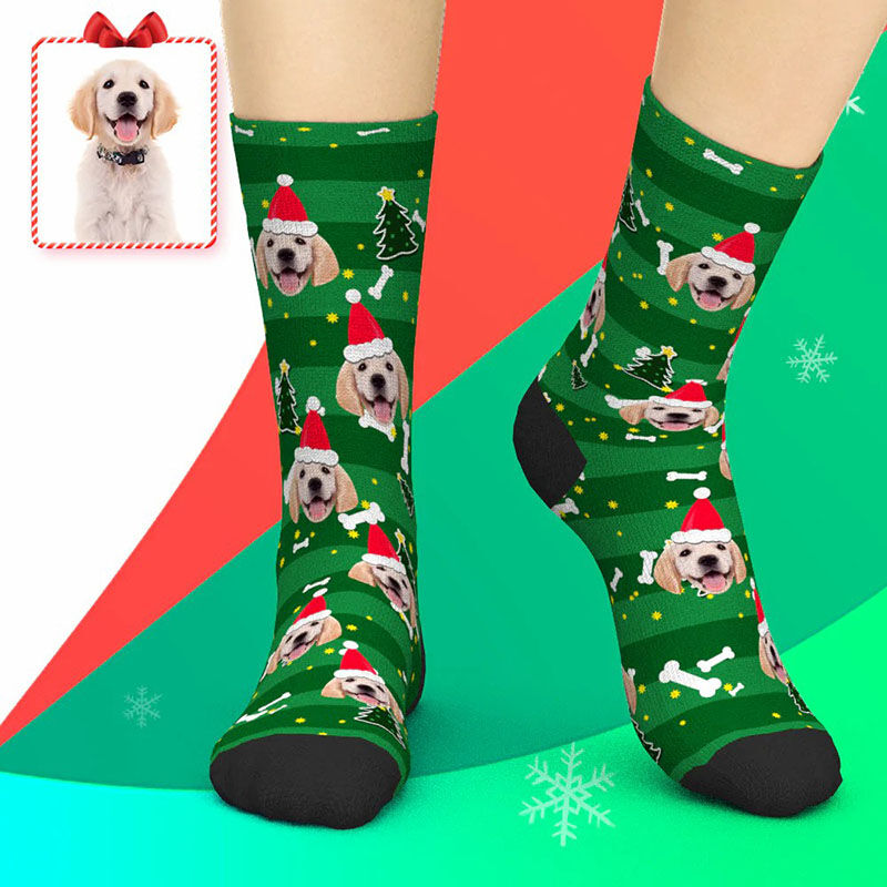 Chaussettes personnalisées avec photo du visage de l'animal, imprimées avec un arbre de Noël et un os
