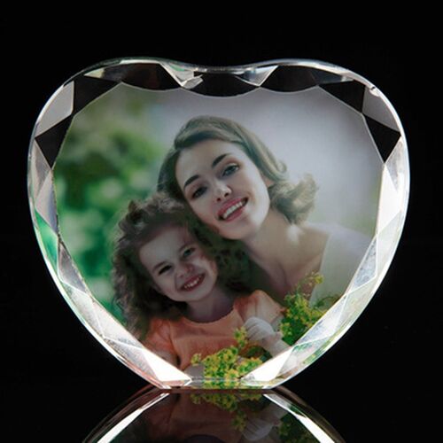 Cadre photo cristal en forme de coeur personnalisé