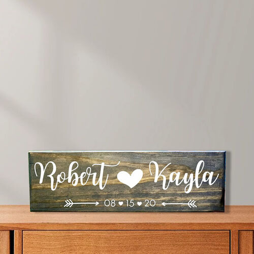 Custom Couple Names Wooden Plaque for Valentine’s Day Sweet Gift