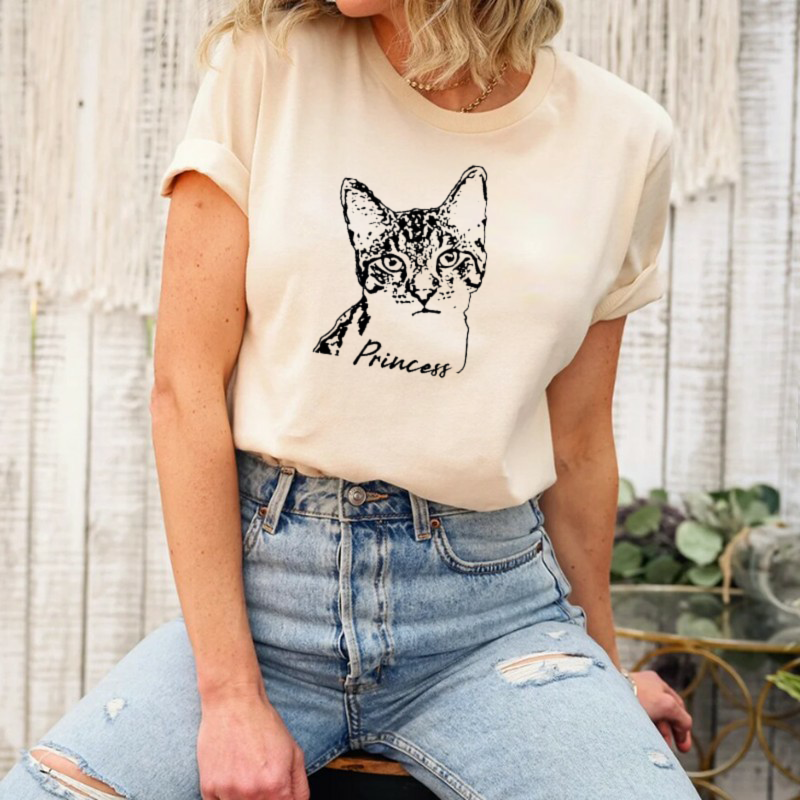 Personalized T-shirt with Custom Pet Sketch Picture and Name for Pet-loving Mom