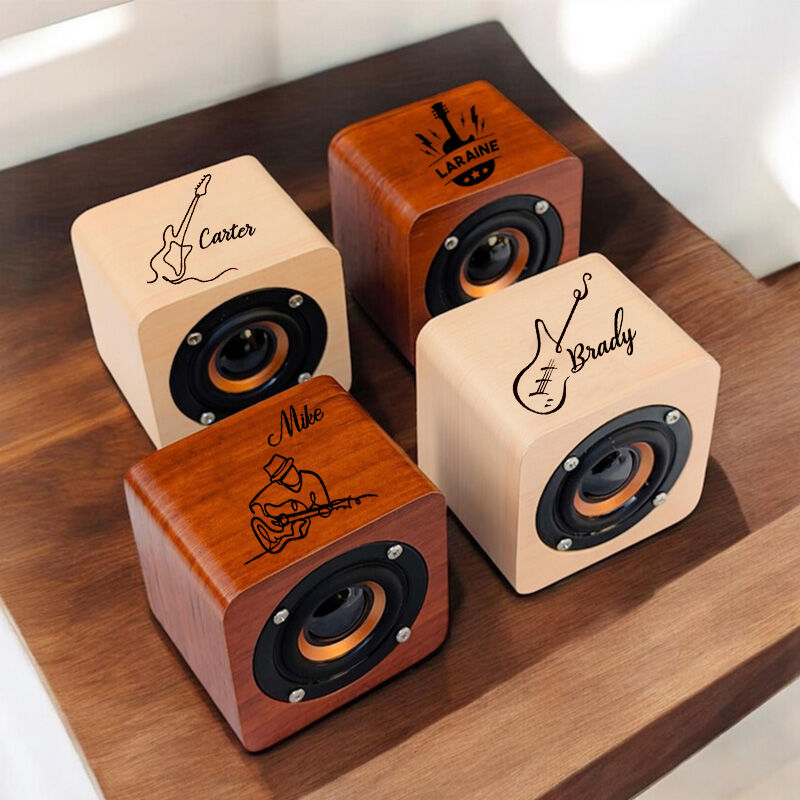 Gepersonaliseerde houten Bluetooth-luidspreker met naam en gitaarpatroon Cadeau voor muziekliefhebbers