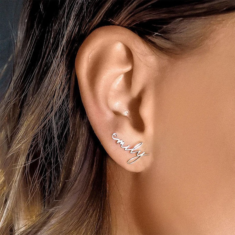 Pendientes personalizados con nombre único y elegante para ella
