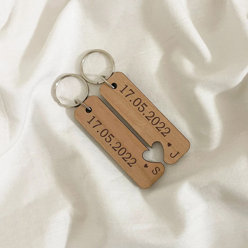 Personalized Anniversary Date Wooden Keychain for Couple