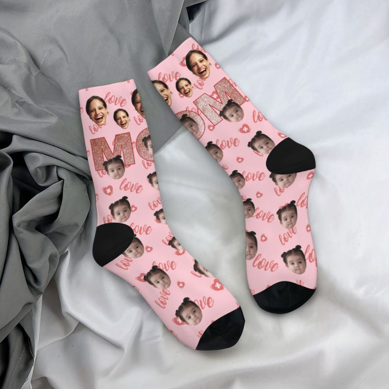 Hot Stamping "MOM" Personalisierte Gesicht Socken mit Baby-Foto hinzugefügt