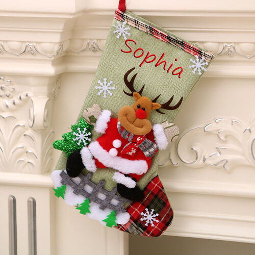 Chaussettes de Noël personnalisées au nom de l'élan vert, du flocon de neige et du pin