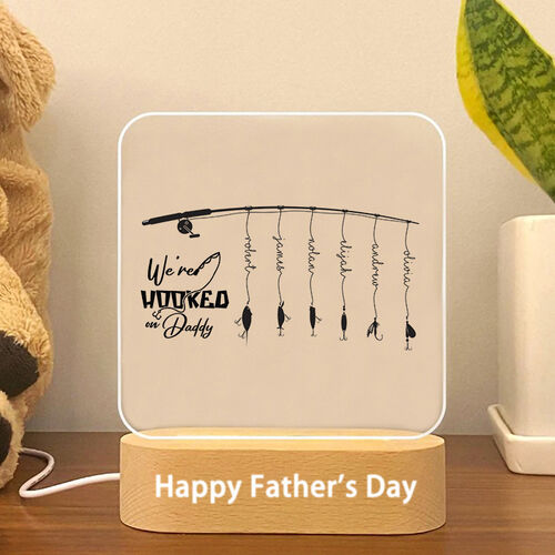 Personalisierte Acryl Plaque-Lampe "Wir sind auf Papa Hooked" mit benutzerdefinierten Namen für Papa