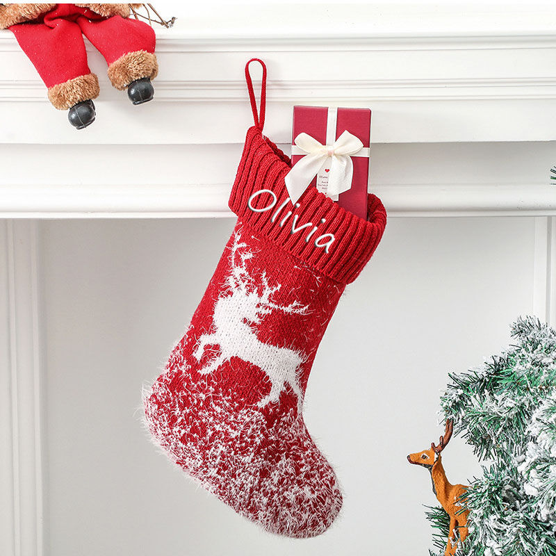 Calcetín navideño chimenea personalizado de nombre color rojo estampado de reno