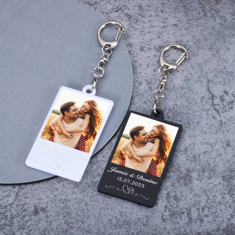Personalisierter Quadratischer Acryl Foto Schlüsselanhänger für den Valentinstag