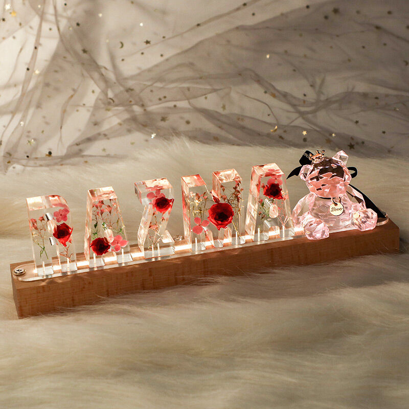Lampe à lettres personnalisée en résine de fleurs séchées avec ourson