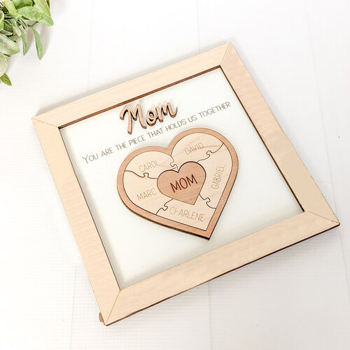 Cornice per puzzle con nome personalizzato in legno "Il cuore dell'amore" per il regalo della festa della mamma
