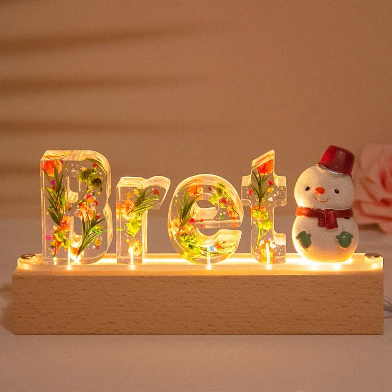Custom Dried Flower Resin Name Letter Lamp with Snowman
