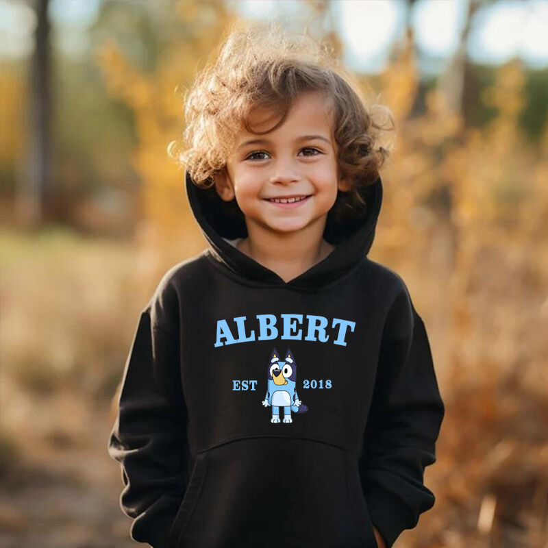 Sudadera con capucha personalizada para niños, nombre personalizado y año con patrón de anime, regalo especial para niños