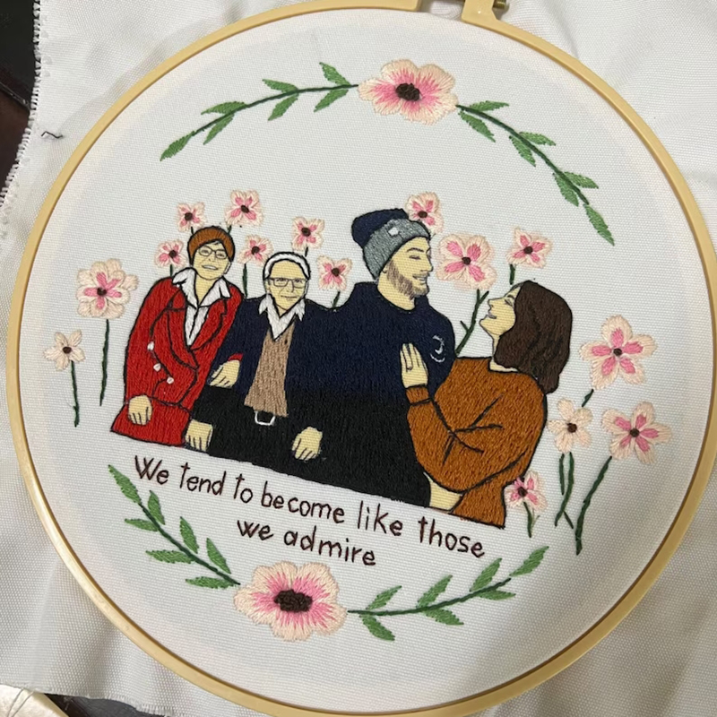 Gepersonaliseerde borduurring met aangepaste foto en tekst Warm cadeau voor familie