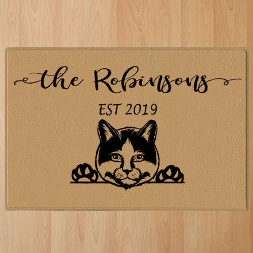 Personalized Peeking Cat Doormat with Lettering
