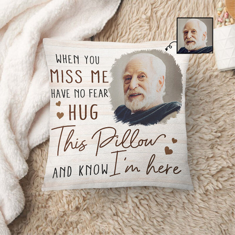 Personalisiertes Bild Kissen mit Herz-Muster Warmes Geschenk für die Familie "Ich bin hier"