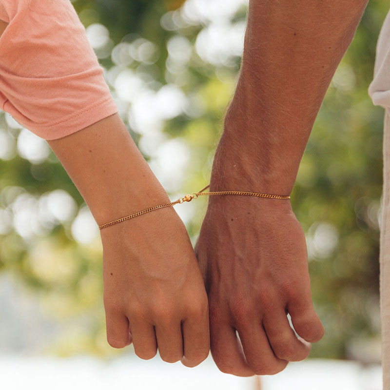 Gepersonaliseerde magnetische armbanden set uniek geschenk voor koppels