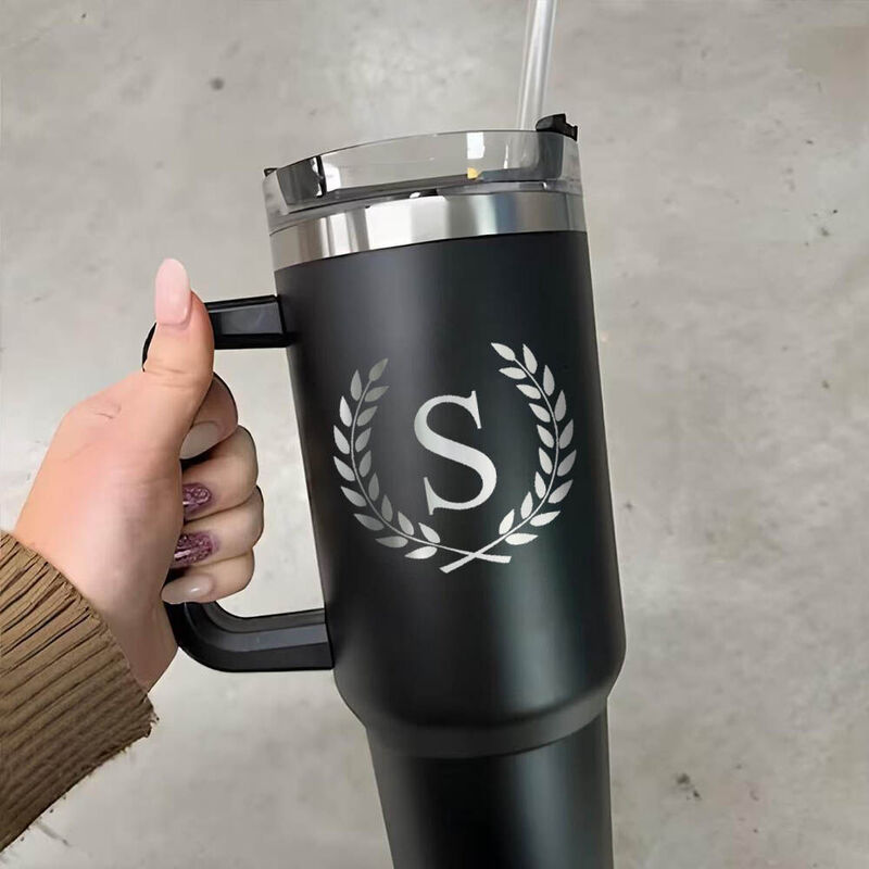 Vaso con letras personalizado con estampado de hojas, regalo elegante para un amigo