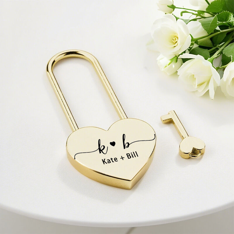 Lucchetto a forma di cuore personalizzato con iniziali e nomi personalizzati Design con lucchetto dell'amore Regalo perfetto per lei Coppie