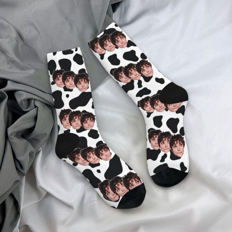 Aangepaste sokken met koeienpatroon en grappige driegezichtsfoto's