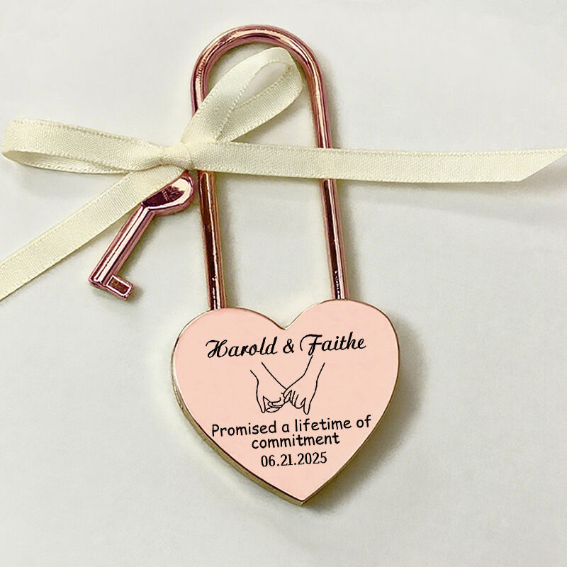 Personalisiertes Herzschloss Individuelle Botschaft Kostbares Geschenk für Paare