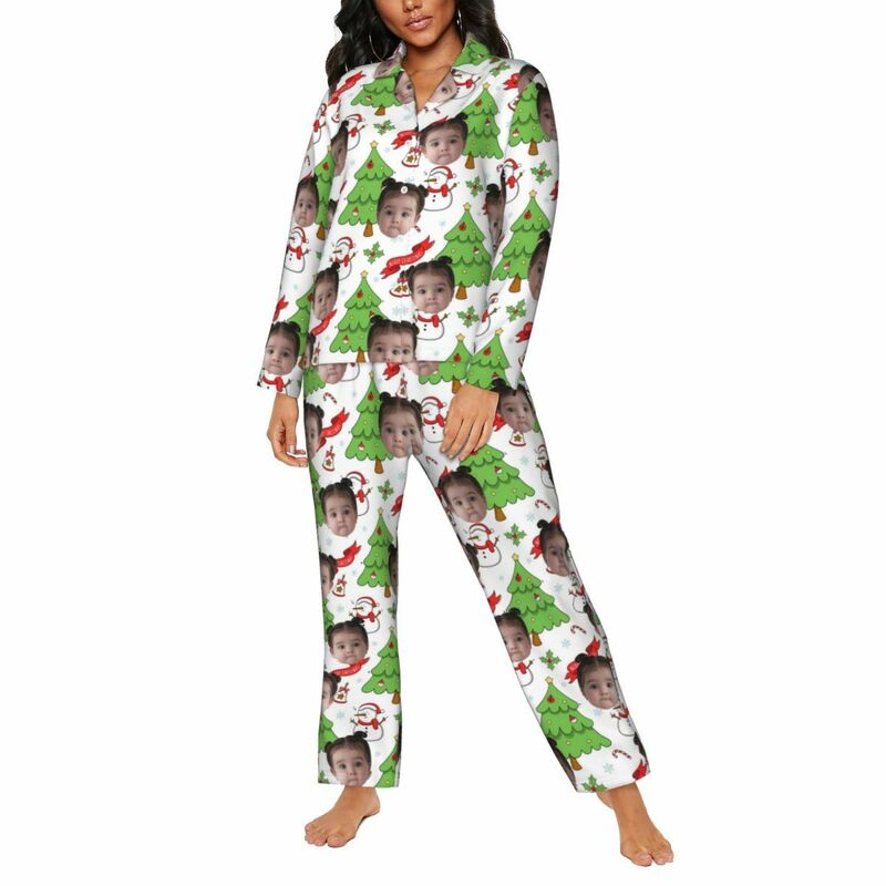 Personalisierte Pyjamas mit individuellem Foto Weihnachtsbaum Schneemann Cartoon-Stil Design Niedliches Geschenk für die Familie