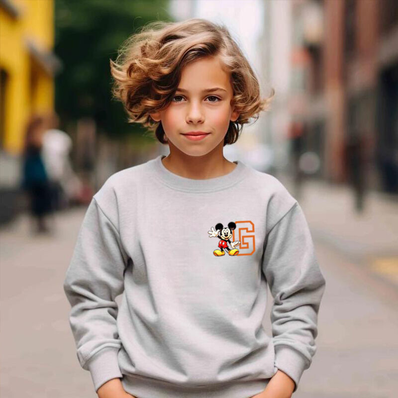 Personalisiertes Kinder-Sweatshirt Individuelle Initialen mit Anime-Charakteren Einfaches Geschenk für Kinder