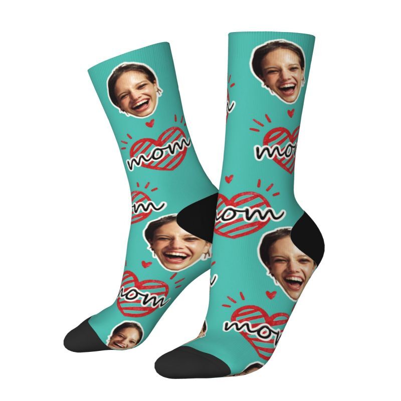 Gepersonaliseerde sokken met gezichtjes en foto's als Moederdagcadeau
