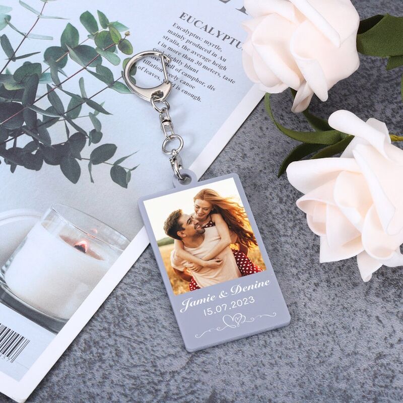 Personalisierter Quadratischer Acryl Foto Schlüsselanhänger für den Valentinstag