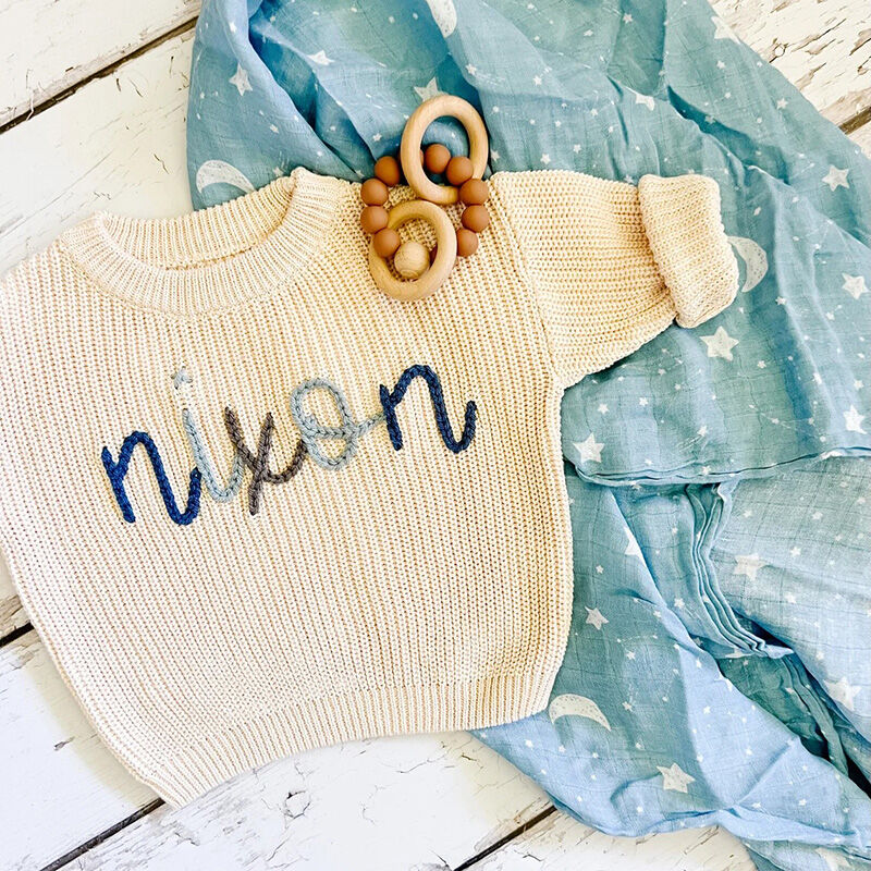 Personalized Handmade Name Sweater with Random Color Text Creative Present for Energetic Baby