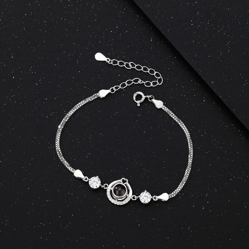 Personalized Circular Projection Picture Bracelet Exquisite Gift for Wife