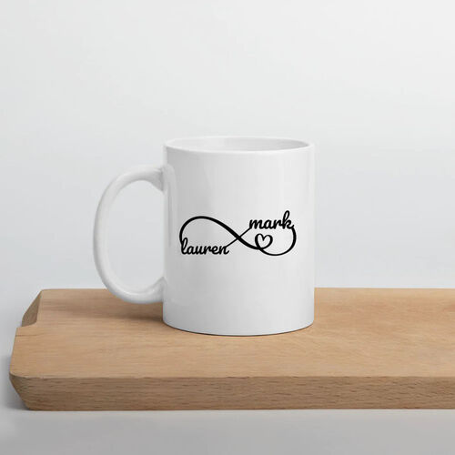 Personalisierte Tasse Infinity mit Paarnamen und Herz