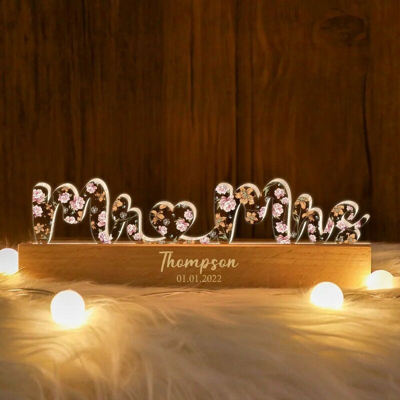 Personalized Birthday Flowers Mr&Mrs Letter Lamp Sweet Gift For Couples