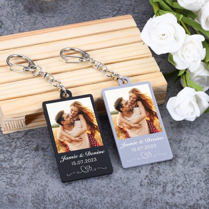 Personalisierter Quadratischer Acryl Foto Schlüsselanhänger für den Valentinstag