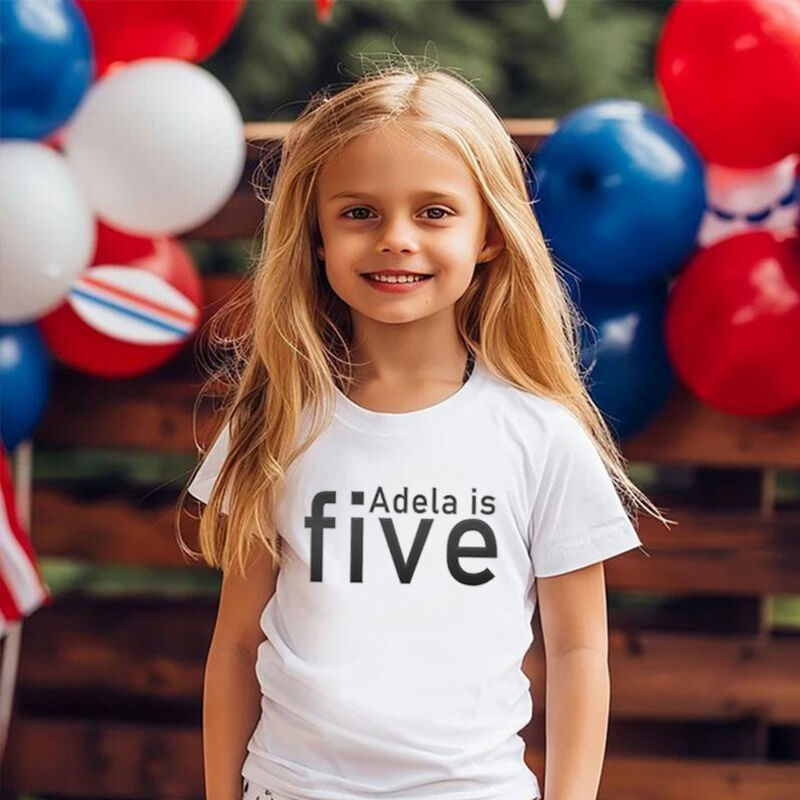 Personalisiertes Kinder T-Shirt mit Namen und Alter Warmes Geschenk für Kinder